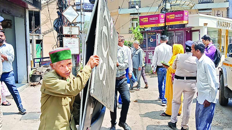 action started encroachment in solan market
